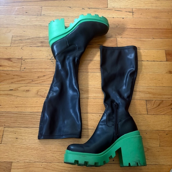 Steve Madden Shoes - Steve Madden Faux Leather Boots Size 7.5